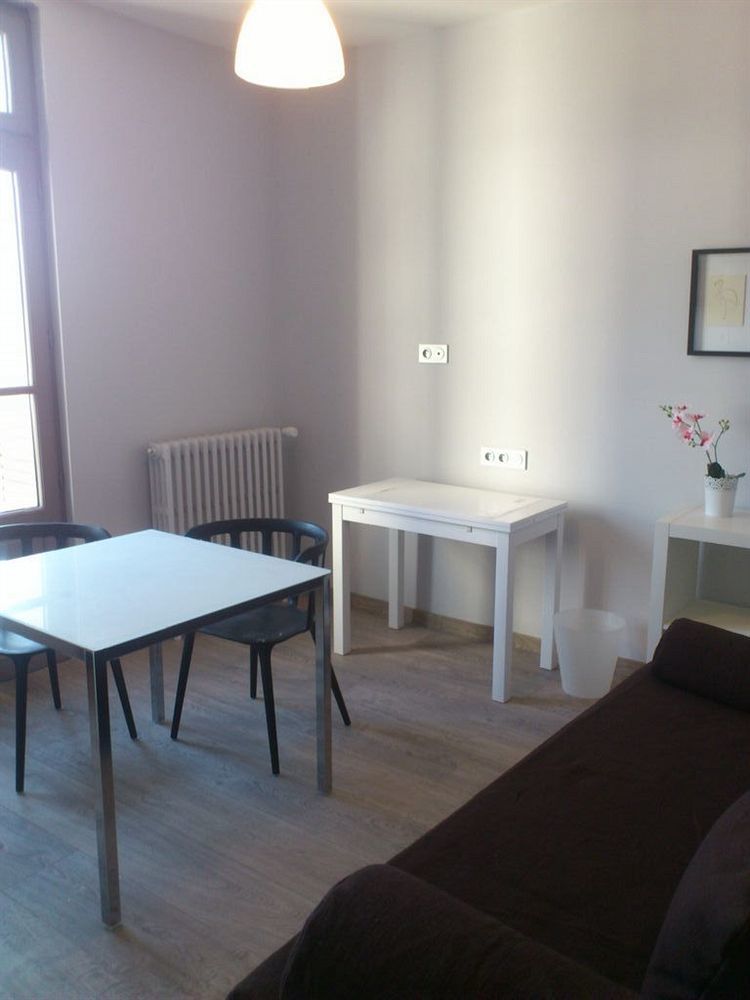 Vichy Residencia Aparthotel ภายนอก รูปภาพ